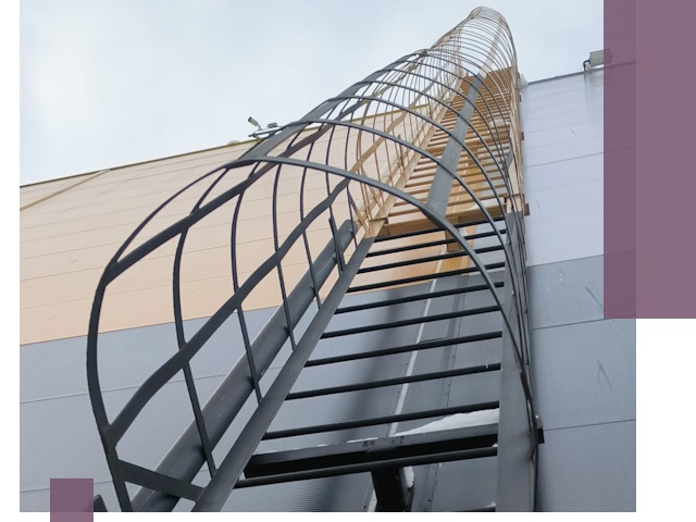 Изготовление и монтаж пожарных лестниц в Старой Руссе профессионально