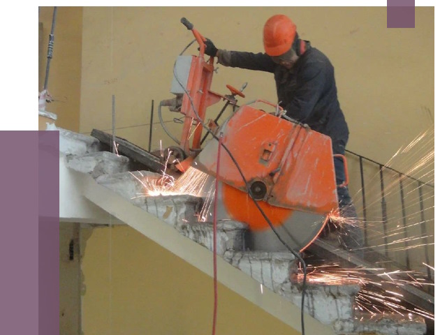 Демонтаж бетонных лестниц в Старой Руссе от 4586 руб. за м2 | ПРОЛЁТ-Срс