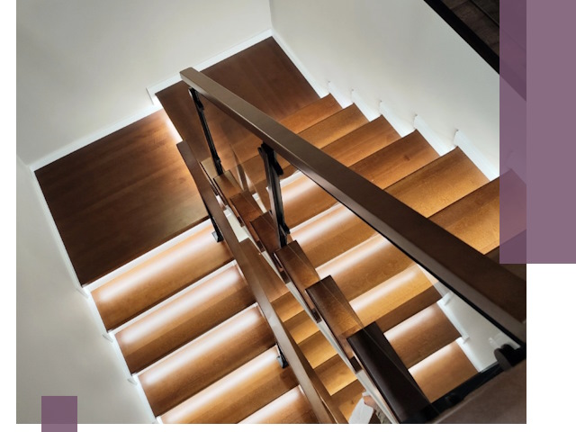 Изготовление П-образных лестниц под ключ в Старой Руссе