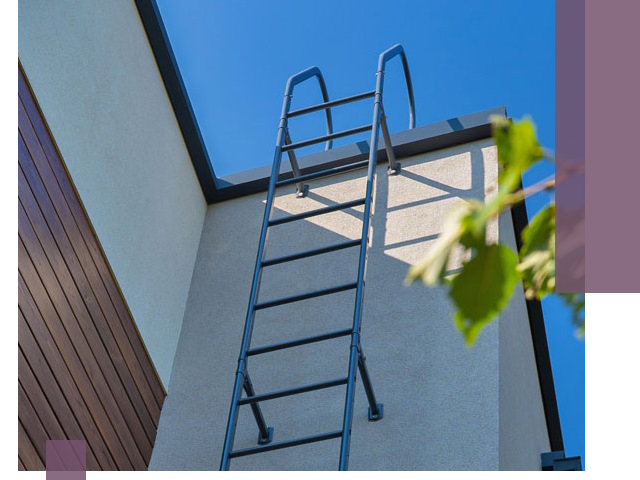 Лестницы на крышу в Старой Руссе — изготовление, монтаж, демонтаж