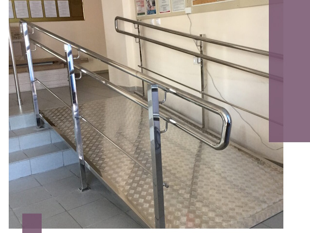 Перила для инвалидов в Старой Руссе — надежные поручни и ограждения