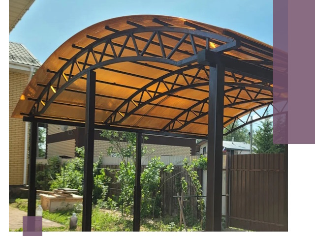 Изготовление навесов под ключ в Старой Руссе из качественных материалов