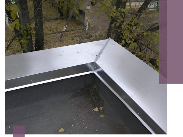 Оцинкованные парапеты под ключ в Старой Руссе — монтаж, демонтаж и гарантия