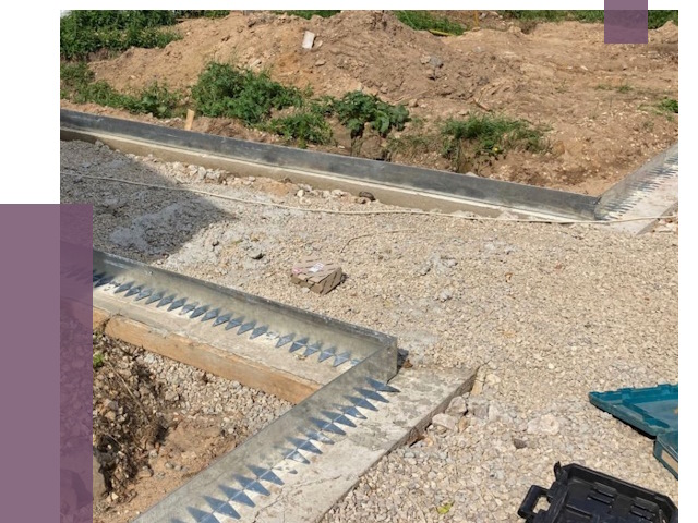 Металлические бордюры для дорожек в Старой Руссе от 4891 руб.