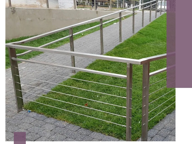 Ремонт газонных ограждений в Старой Руссе: качественно и оперативно