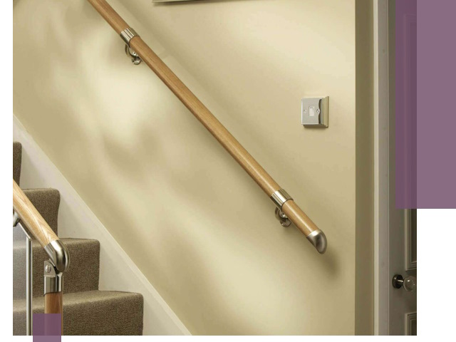 Монтаж пристенных поручней профессионально в Старой Руссе