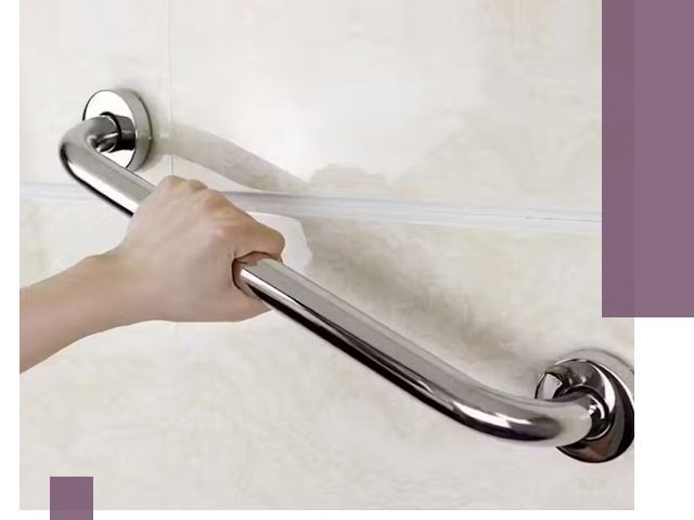 Монтаж поручней для инвалидов в Старой Руссе качественно и надежно